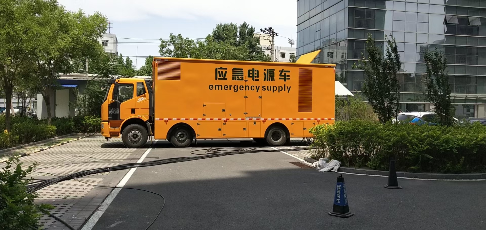 租赁发电车